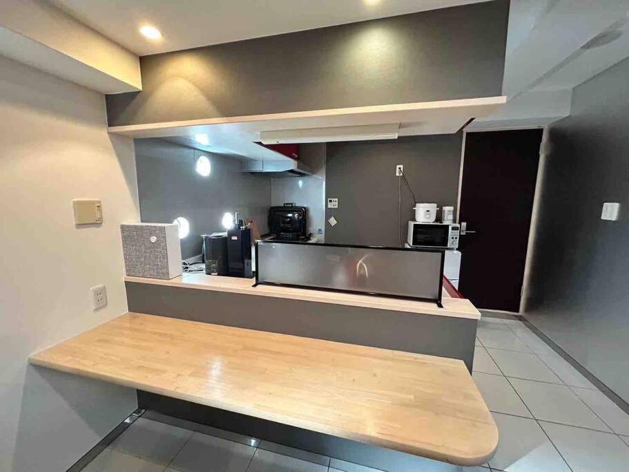 Apartment メルシアター鈍色の風・最上階デザイナーズルーム Ōsaka