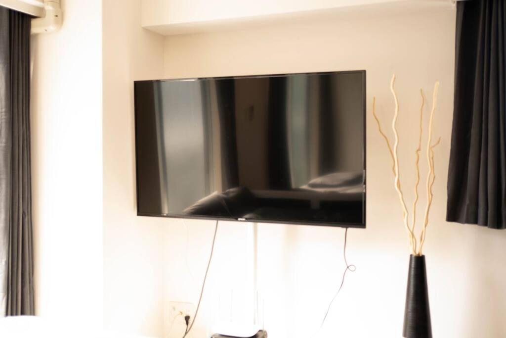 メルシアター鈍色の風・最上階デザイナーズルーム Apartment Ōsaka